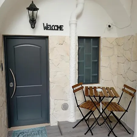 Cantovi Apartment Bari