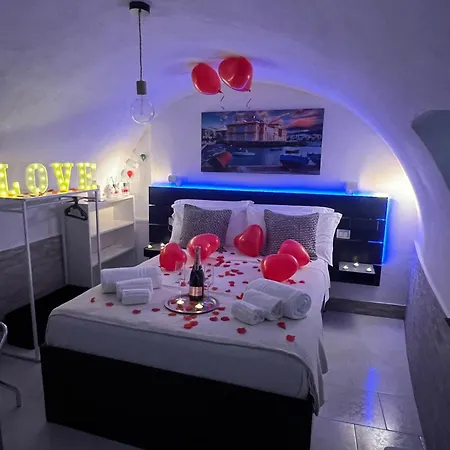 Cantovi Apartment *
